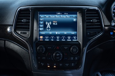 2018 Jeep Grand Cherokee - Thumbnail