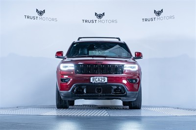 2018 Jeep Grand Cherokee - Thumbnail