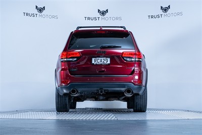 2018 Jeep Grand Cherokee - Thumbnail