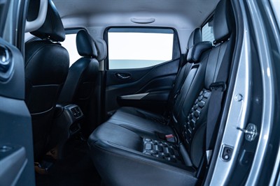 2021 Nissan Navara - Thumbnail
