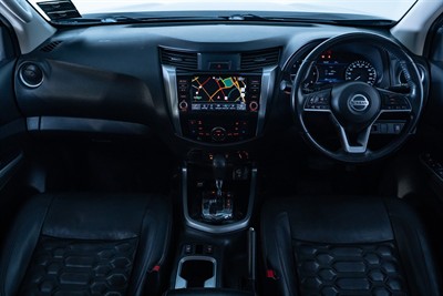 2021 Nissan Navara - Thumbnail