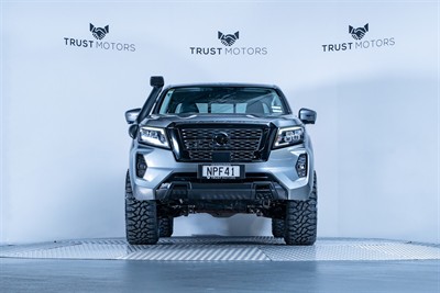 2021 Nissan Navara - Thumbnail