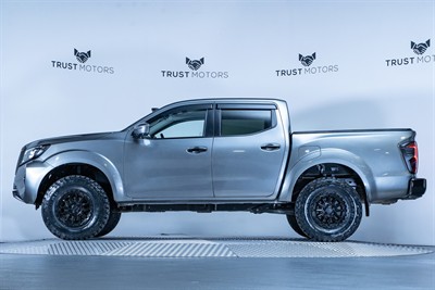 2021 Nissan Navara - Thumbnail