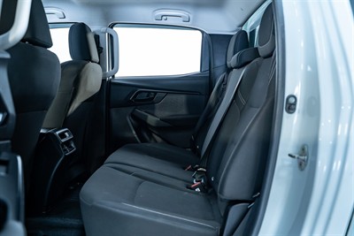 2021 Isuzu D-Max - Thumbnail