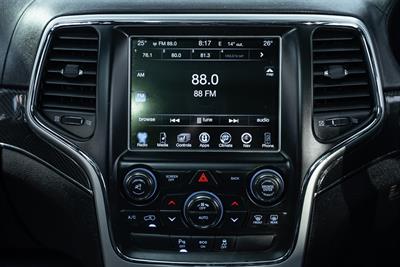 2017 Jeep Grand Cherokee - Thumbnail