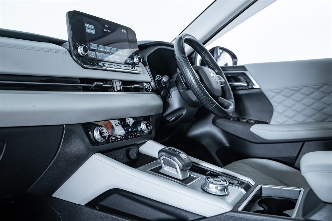 2022 Mitsubishi Outlander