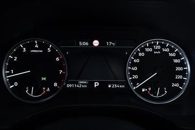 2022 Mitsubishi Outlander - Thumbnail