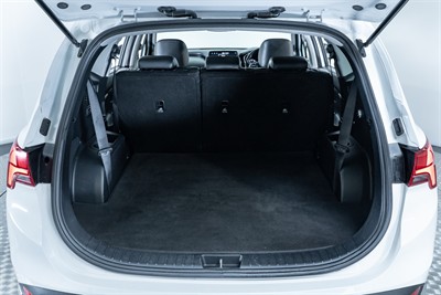 2021 Hyundai Santa Fe - Thumbnail