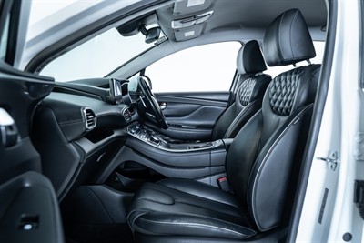 2021 Hyundai Santa Fe - Thumbnail