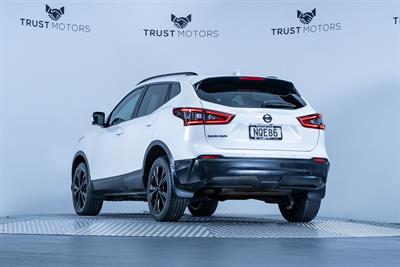2021 Nissan Qashqai - Thumbnail