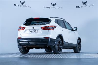 2021 Nissan Qashqai - Thumbnail
