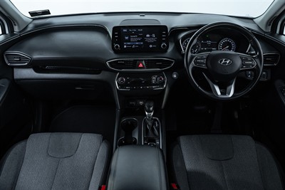 2021 Hyundai Santa Fe - Thumbnail