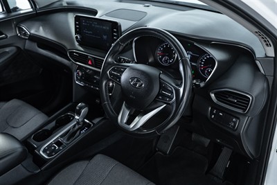 2021 Hyundai Santa Fe - Thumbnail