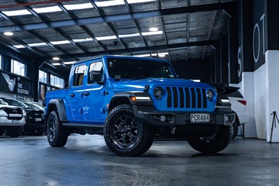 2022 Jeep Gladiator - Image Coming Soon