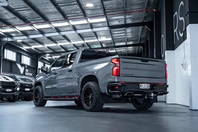 2021 Chevrolet Silverado - Thumbnail