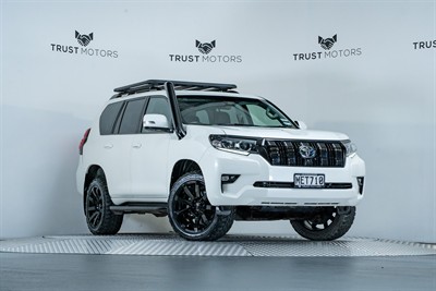 2019 Toyota Landcruiser Prado - Thumbnail