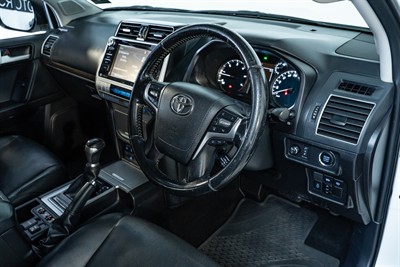 2019 Toyota Landcruiser Prado - Thumbnail