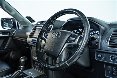 2019 Toyota Landcruiser Prado - Thumbnail