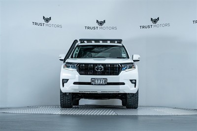 2019 Toyota Landcruiser Prado - Thumbnail