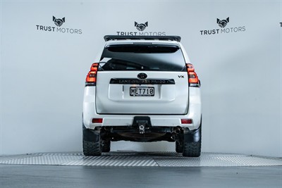 2019 Toyota Landcruiser Prado - Thumbnail