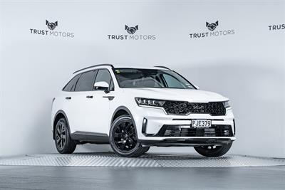 2022 Kia Sorento - Thumbnail