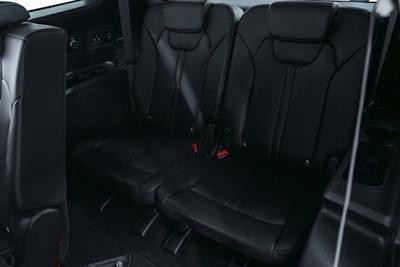 2022 Kia Sorento - Thumbnail