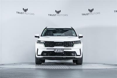 2022 Kia Sorento - Thumbnail