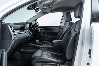 2022 Kia Sorento - Thumbnail