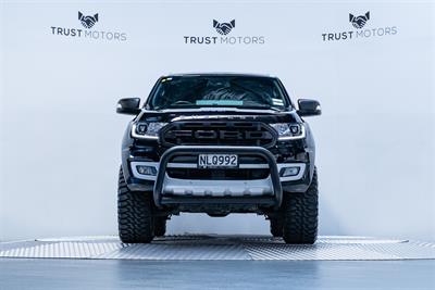 2021 Ford Everest - Thumbnail