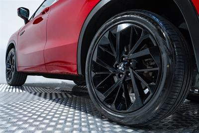 2022 Mitsubishi Outlander - Thumbnail