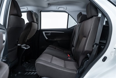 2019 Toyota Fortuner - Thumbnail