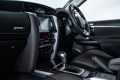 2019 Toyota Fortuner - Thumbnail