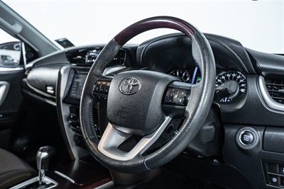 2019 Toyota Fortuner - Thumbnail