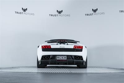 2012 Lamborghini Gallardo - Thumbnail
