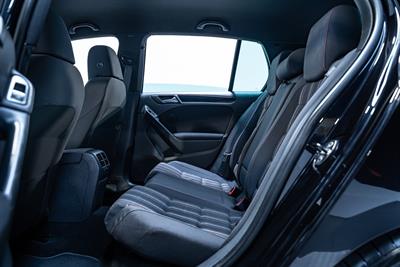 2012 Volkswagen Golf - Thumbnail
