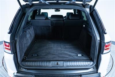 2017 Land Rover Range Rover Sport - Thumbnail