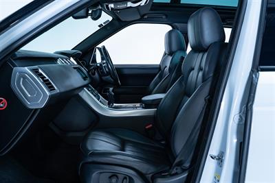 2017 Land Rover Range Rover Sport - Thumbnail