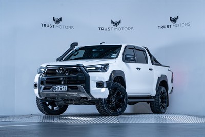 2020 Toyota Hilux - Thumbnail