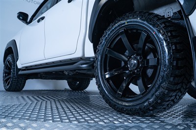 2020 Toyota Hilux - Thumbnail