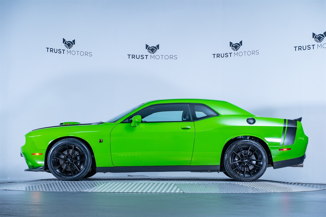 2017 Dodge Challenger