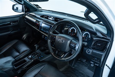 2018 Toyota Hilux - Thumbnail