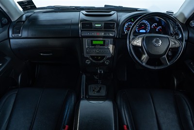 2017 Ssangyong Rexton - Thumbnail