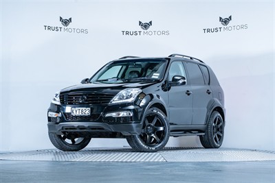 2017 Ssangyong Rexton - Thumbnail