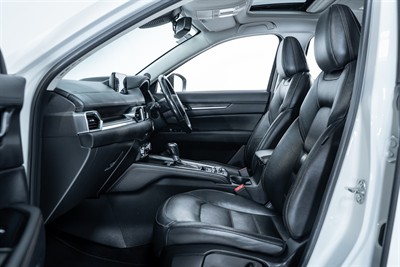 2017 Mazda CX-5 - Thumbnail