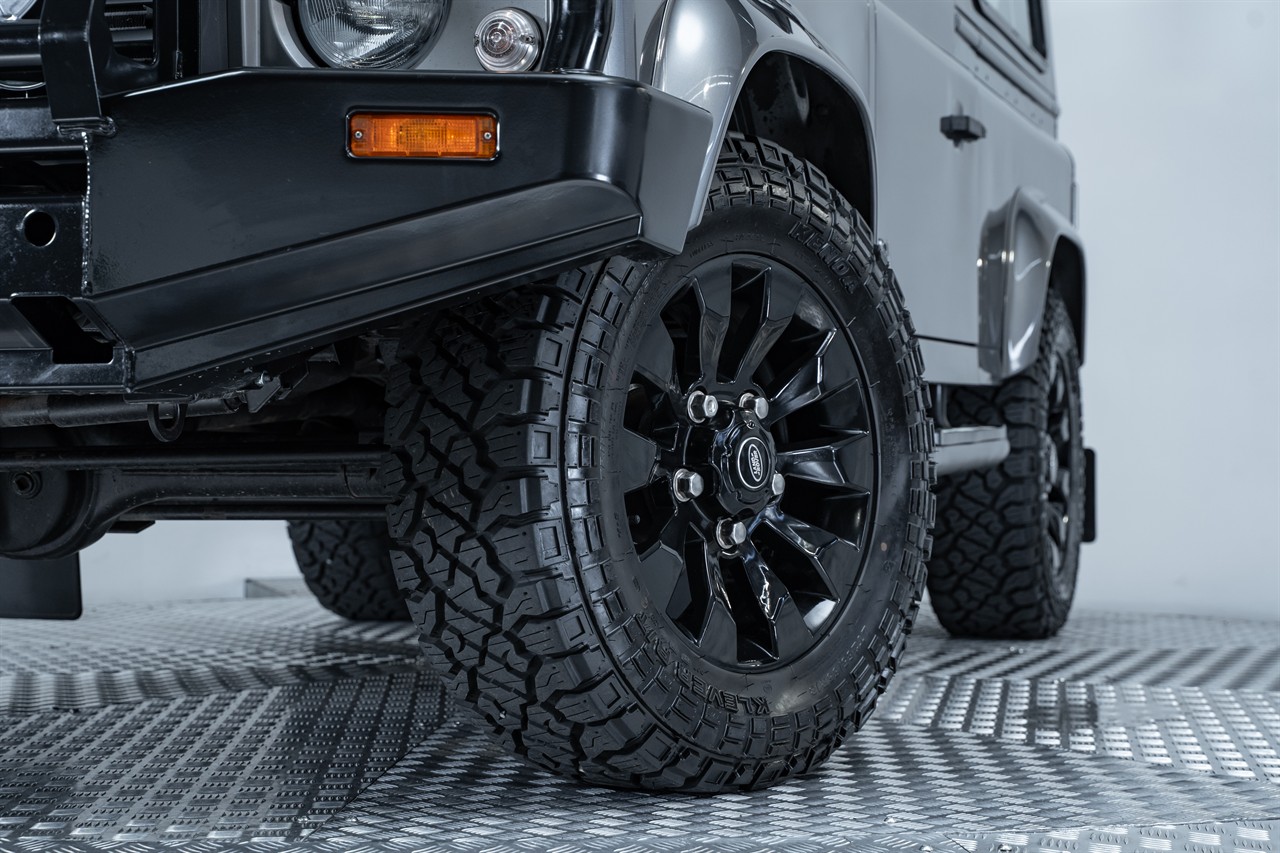 2014 Land Rover Defender