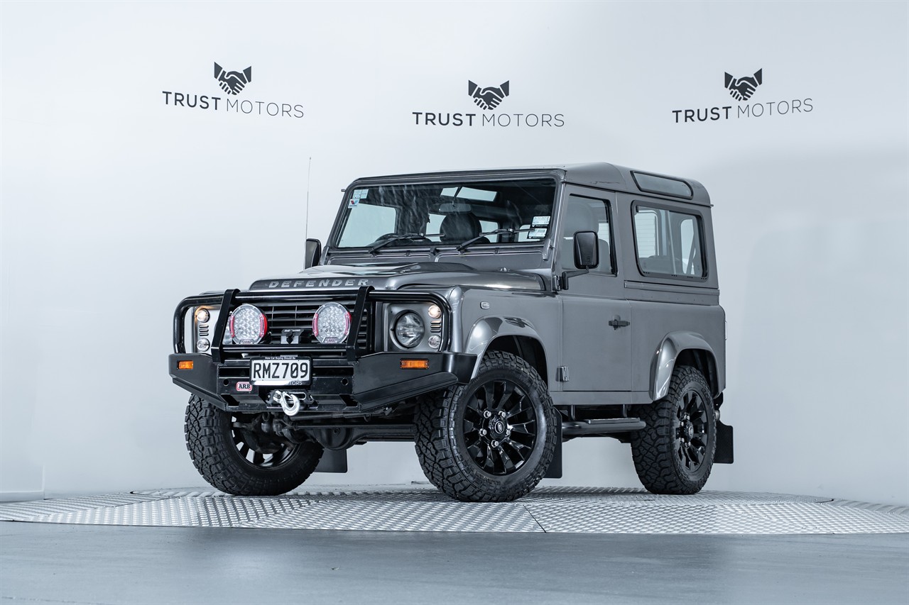 2014 Land Rover Defender