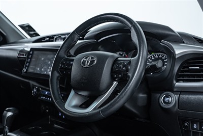 2022 Toyota Hilux - Thumbnail