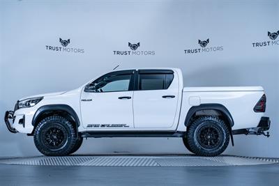 2018 Toyota Hilux - Thumbnail