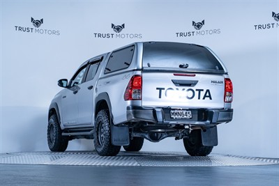 2019 Toyota Hilux - Thumbnail