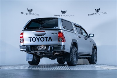 2019 Toyota Hilux - Thumbnail